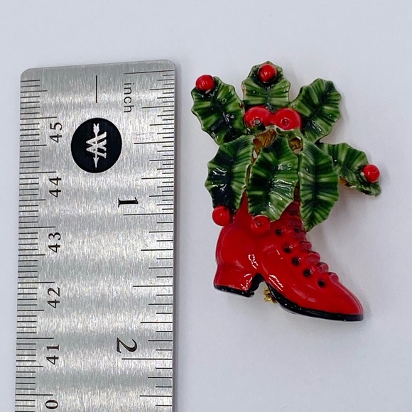Originals by Robert Enamel Victorian Christmas Boot / Stocking Brooch / Pin - Picture 8 of 10